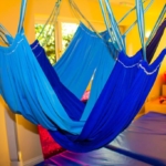 senSI Play Area Swing