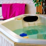 senSI Swim Hot Tub